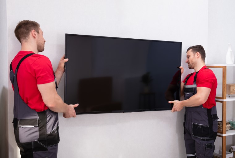 How To Safely Pack A TV For Shipping [Tips, Costs, & Instructions]